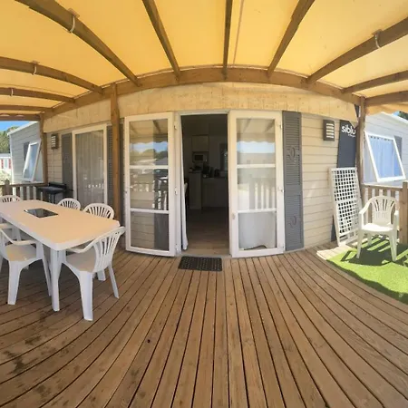 Camping Mobile-home Le Badwill *