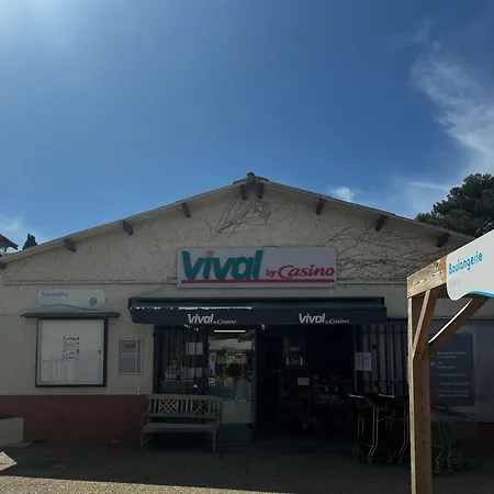 Kemp Mobile-home Le Badwill *